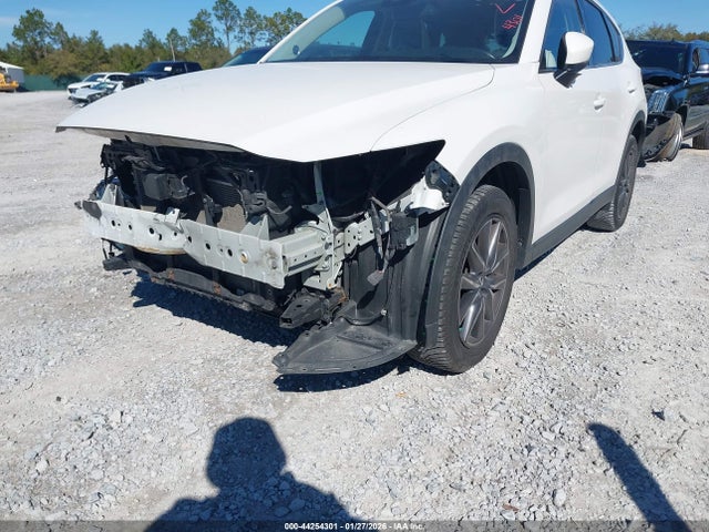 2018 MAZDA CX-5 JM3KFADM8J1431313 Photo 5