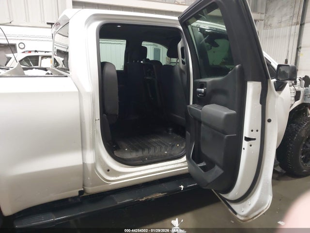 1GTU9AEF0LZ102523 GMC Sierra 1500 4wd Standard Box