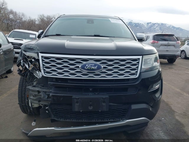 1FM5K8HT5GGC22267 Ford Explorer Platinum