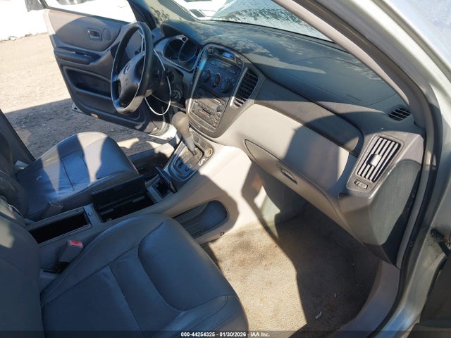 2003 TOYOTA HIGHLANDER JTEHF21A930132677 Photo 4