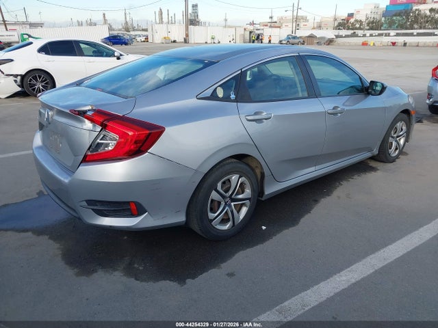 2HGFC2F5XHH506024 Honda Civic Lx