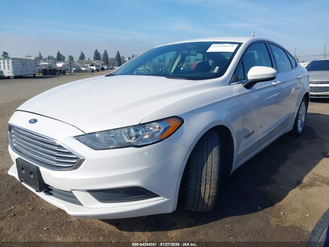 Ford Fusion Hybrid Se 2018 3FA6P0LU9JR285275 Image 2