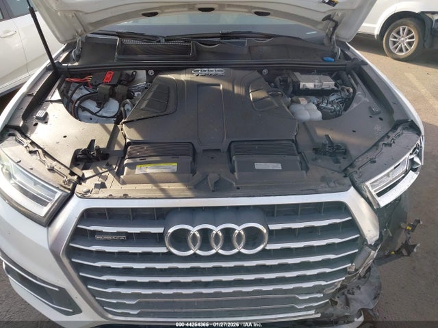 2019 AUDI Q7 WA1AAAF7XKD011136 Photo 9