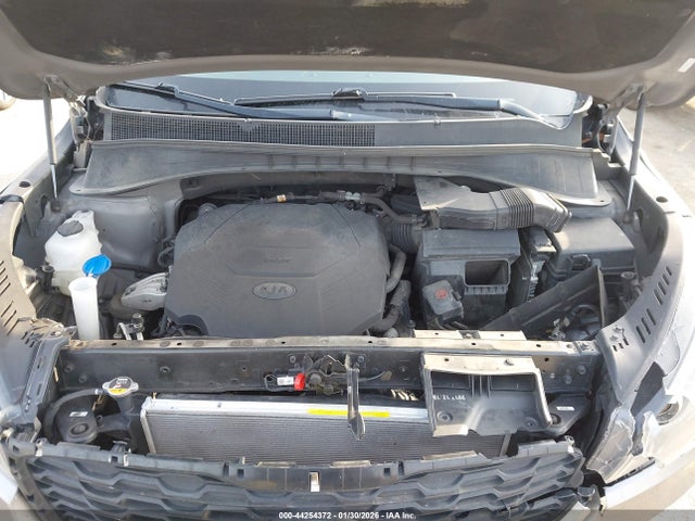 5XYPGDA56KG458764 KIA Sorento 3.3l Lx