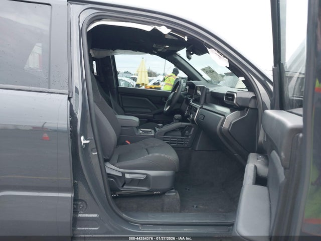 Toyota 4RUNNER SR5 2025 JTEVA5BR3S5062294 Image 5
