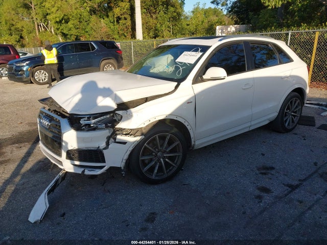 2018 AUDI Q3 WA1BCCFS1JR032487 Photo 1
