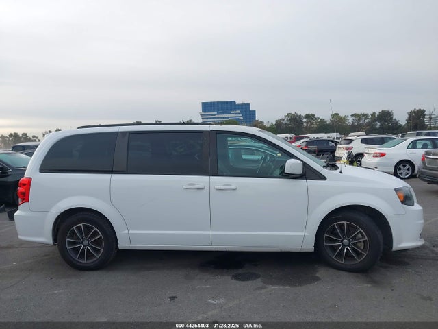 2C4RDGEG9KR518742 Dodge Grand Caravan Gt