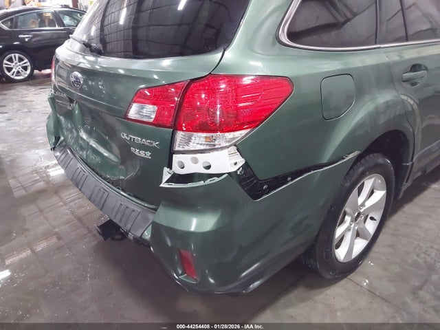 Subaru Outback 2.5i Premium 2014 4S4BRBCC4E3234854 Image 18