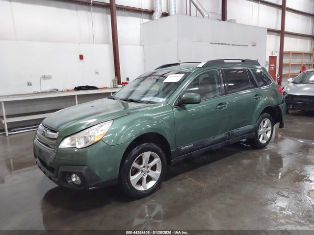 Subaru Outback 2.5i Premium 2014 4S4BRBCC4E3234854 Image 2
