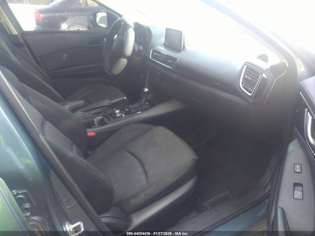 JM1BM1V75G1309038 Mazda Mazda3 I Touring