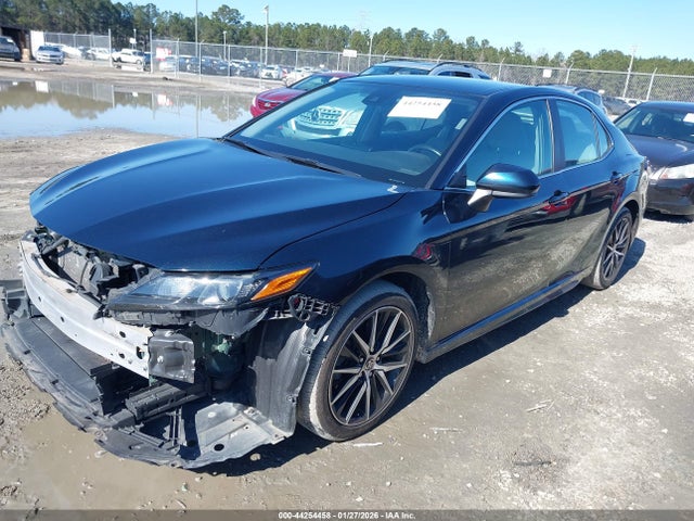 4T1G11AK5MU417657 Toyota CAMRY SE