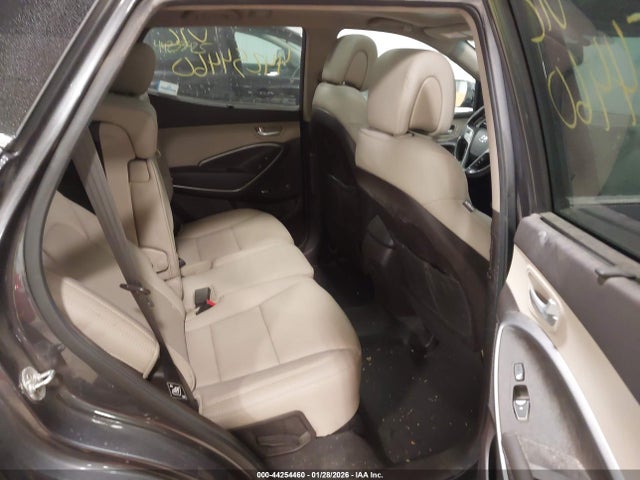 5XYZUDLB1HG482547 Hyundai Santa Fe Sport 2.4l