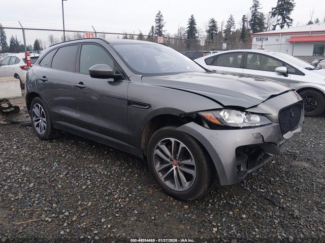 2018 JAGUAR F-PACE SADCJ2FN4JA272737 Photo 0