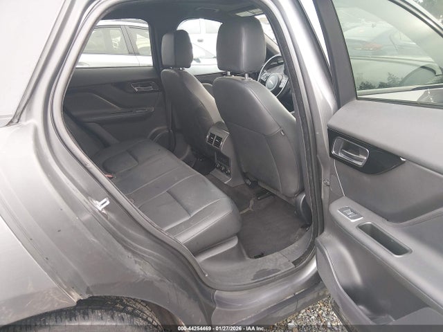 Jaguar F-pace 20d Premium 2018 SADCJ2FN4JA272737 Image 19