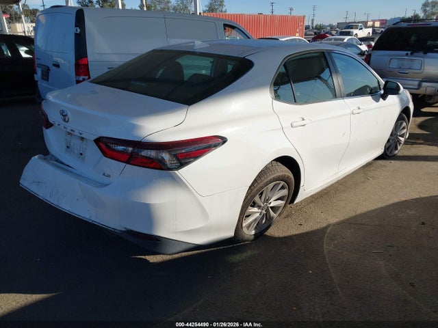 4T1C11AK9NU676362 Toyota CAMRY LE