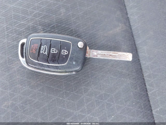 2017 Hyundai Tucson Se მანქანა იყიდება აუქციონზე, vin: KM8J23A41HU500864, აუქციონის ნომერი: 44254494