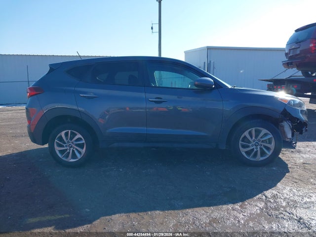 2017 Hyundai Tucson Se მანქანა იყიდება აუქციონზე, vin: KM8J23A41HU500864, აუქციონის ნომერი: 44254494