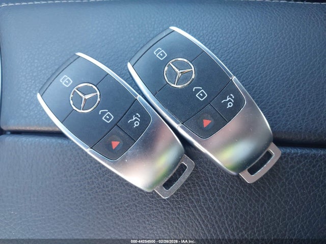 55SWF8EB1KU299325 Mercedes-Benz C-class C 300