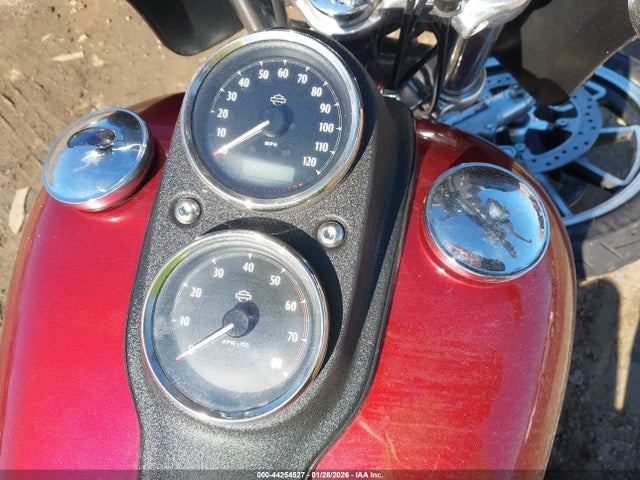 2017 HARLEY-DAVIDSON FXDL 1HD1GNM19HC313525 Photo 6