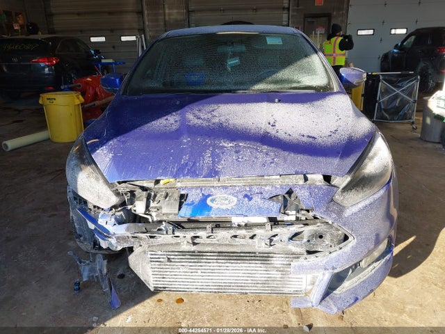 Ford FOCUS ST 2015 1FADP3L96FL229000 Image 28