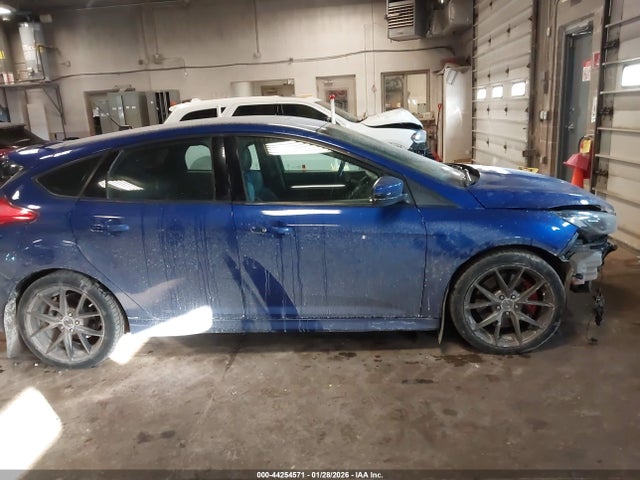Ford FOCUS ST 2015 1FADP3L96FL229000 Image 29