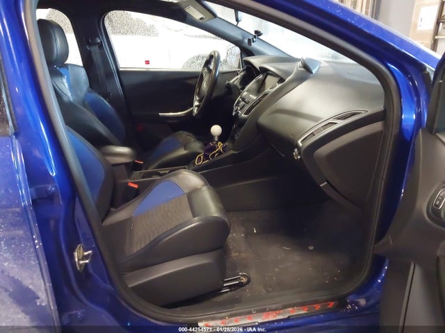 2015 FORD FOCUS ST 1FADP3L96FL229000 Photo 4
