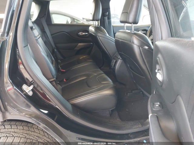 Jeep Cherokee Latitude Plus 4x4 2019 1C4PJMLB1KD177264 Image 8
