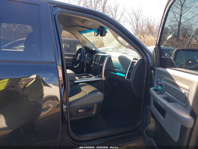 44254636 :رقم المزاد ، 1C6RR7GG5JS218537 vin ، 2018 Ram 1500 Big Horn  4x4 6'4 Box مزاد بيع
