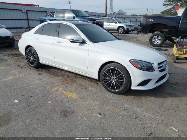 2021 MERCEDES-BENZ C 300 W1KWF8DB3MR652539