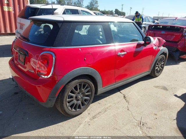 2019 MINI HARDTOP WMWXP5C55K2H96962 Photo 3