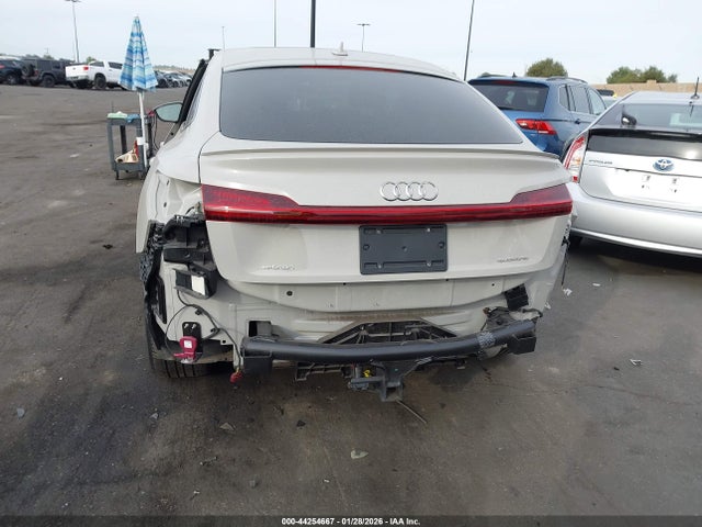 2022 AUDI E-TRON SPORTBACK WA11AAGE6NB007503 Photo 5