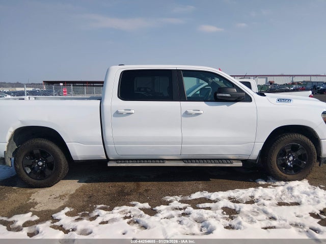 44254685 :رقم المزاد ، 1C6SRFMT2MN507987 vin ، 2021 Ram 1500 Big Horn  4x4 6'4 Box مزاد بيع