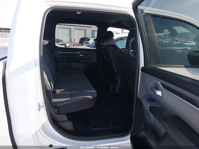 44254685 :رقم المزاد ، 1C6SRFMT2MN507987 vin ، 2021 Ram 1500 Big Horn  4x4 6'4 Box مزاد بيع