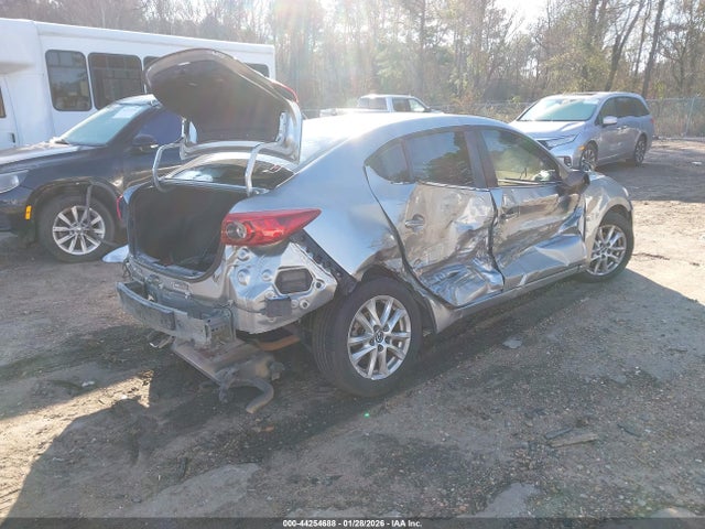 Продаж на аукціоні авто 2016 Mazda Mazda3 I Sport, vin: 3MZBM1U74GM242840, номер лоту: 44254688