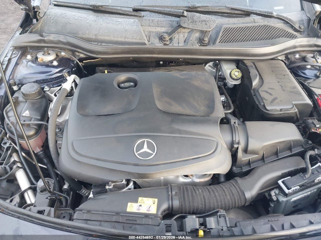 2018 MERCEDES-BENZ CLA 250 WDDSJ4GBXJN675014 Photo 9