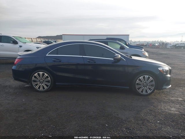 WDDSJ4GBXJN675014 Mercedes-Benz CLA 250 4MATIC