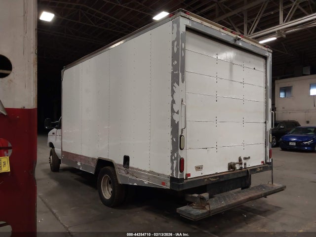 Ford E-450 Cutaway 2014 1FDXE4FS3EDA41007 Image 3