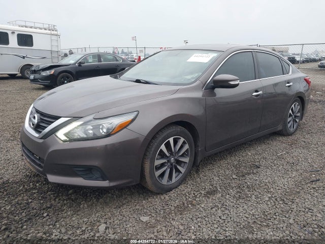 1N4AL3AP3HC178218 Nissan Altima 2.5 Sl