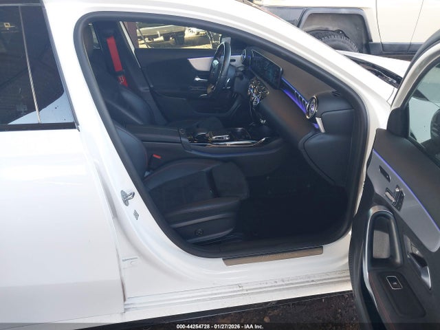 W1K3G5BB9LJ205213 Mercedes-Benz Amg A 35 4matic