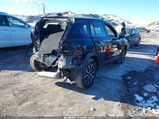 2024 TOYOTA COROLLA CROSS HYBRID 7MUFBABG8RV046499 Photo 3