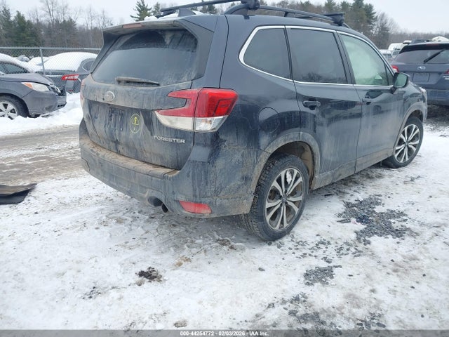 2019 SUBARU FORESTER JF2SKAUC8KH536133 Photo 3