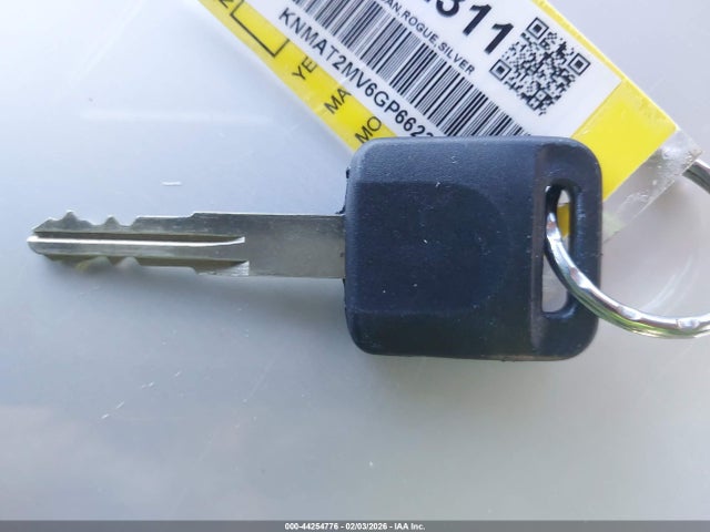 KNMAT2MV6GP662311 Nissan ROGUE S