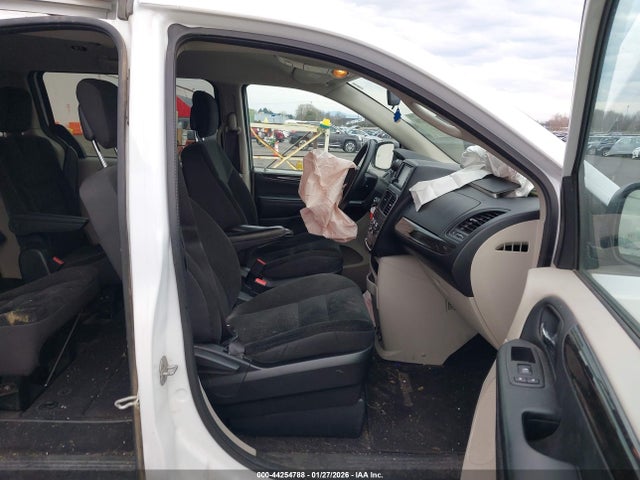 2C4RDGBG1HR856116 Dodge Grand Caravan Se