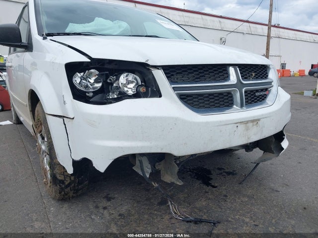 2C4RDGBG1HR856116 Dodge Grand Caravan Se