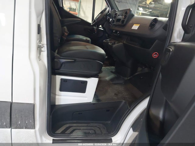 W1Y4KBHY2ST201123 Mercedes-Benz Sprinter 2500 Standard Roof 4-cyl Diesel