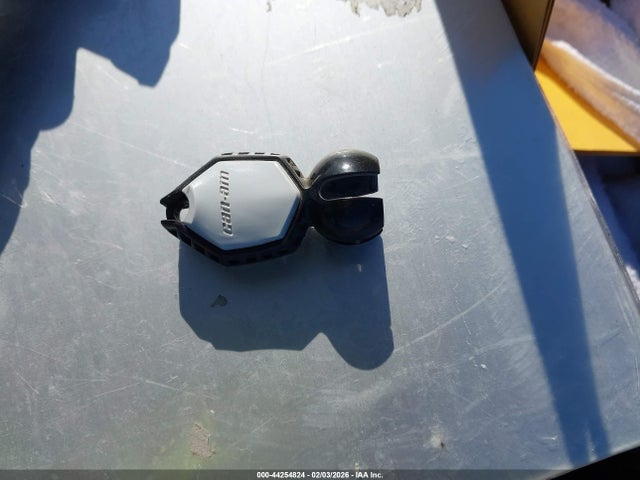 2022 CAN-AM MAVERICK X3 3JBVVAV22NE000056 Photo 10