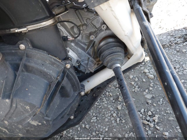 2022 CAN-AM MAVERICK X3 3JBVVAV22NE000056 Photo 8