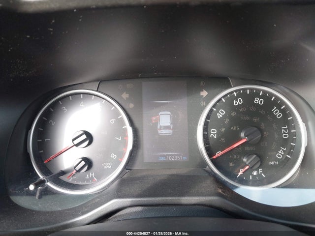 2T3H1RFV4KW022007 Toyota RAV4 LE