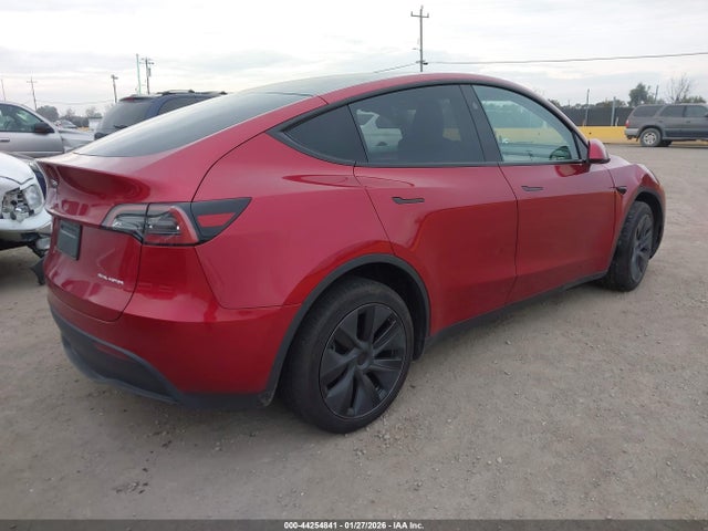 2025 TESLA MODEL Y 7SAYGDEE9SF248975 Photo 3