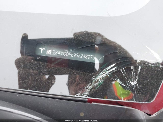 2025 TESLA MODEL Y 7SAYGDEE9SF248975 Photo 8